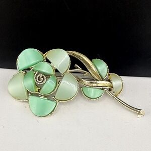 Vintage Coro Brooch Gold Tone Green Thermoset Flower Signed Spring